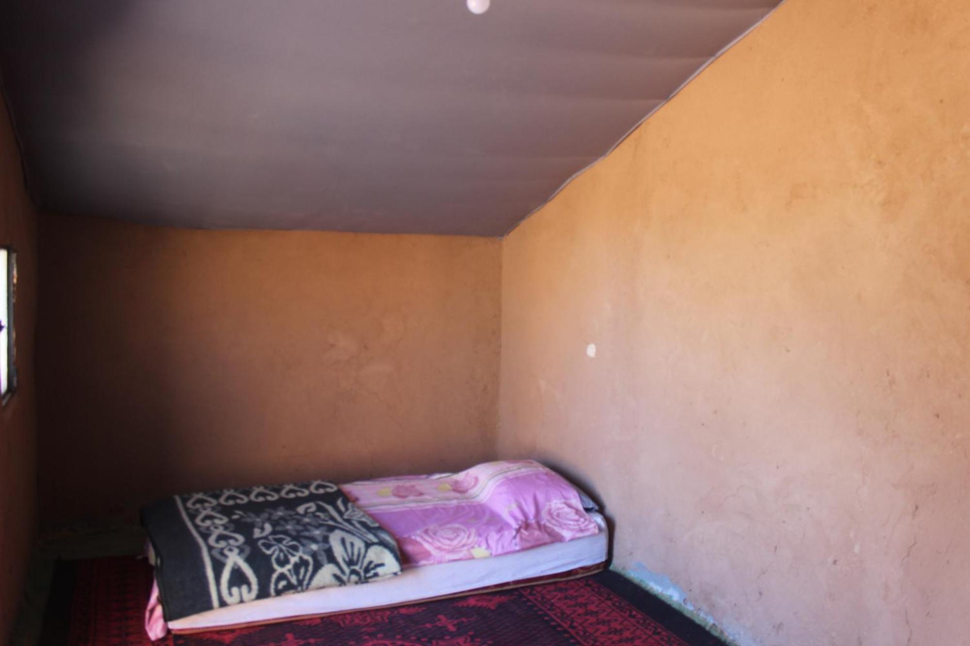 Kasbah Desert Camp มามิด ภายนอก รูปภาพ