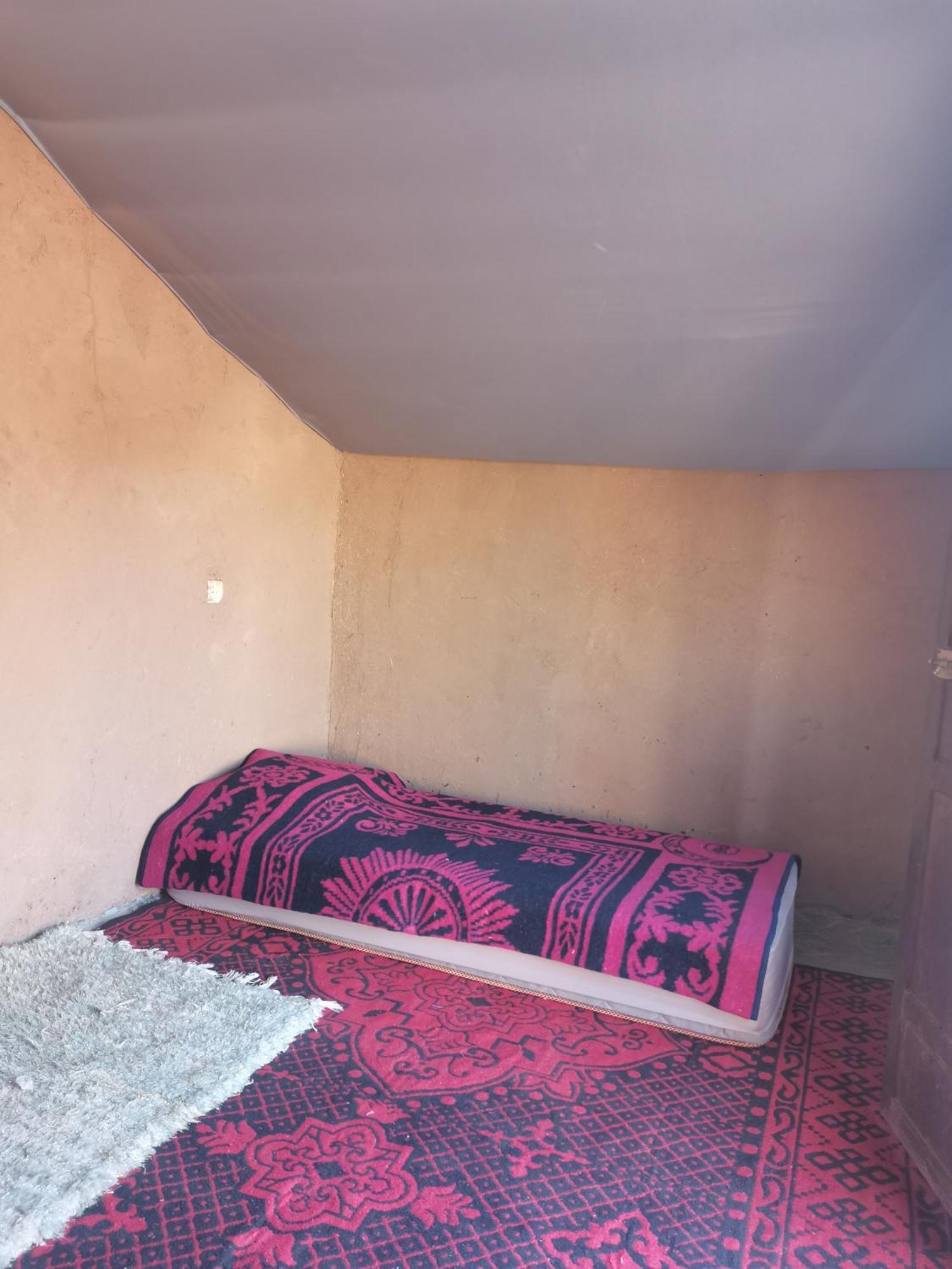 Kasbah Desert Camp มามิด ภายนอก รูปภาพ